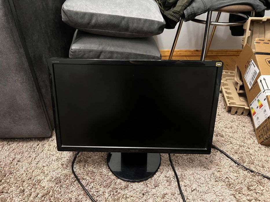 Продається монітор в хорошому стані