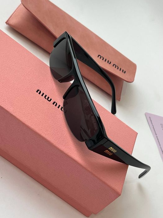 Тренд цього скзону окуляри  в стилі Miu Miu balenciaga преміум якості