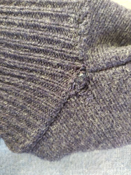Granatowy Golf sweter z golfem Henderson