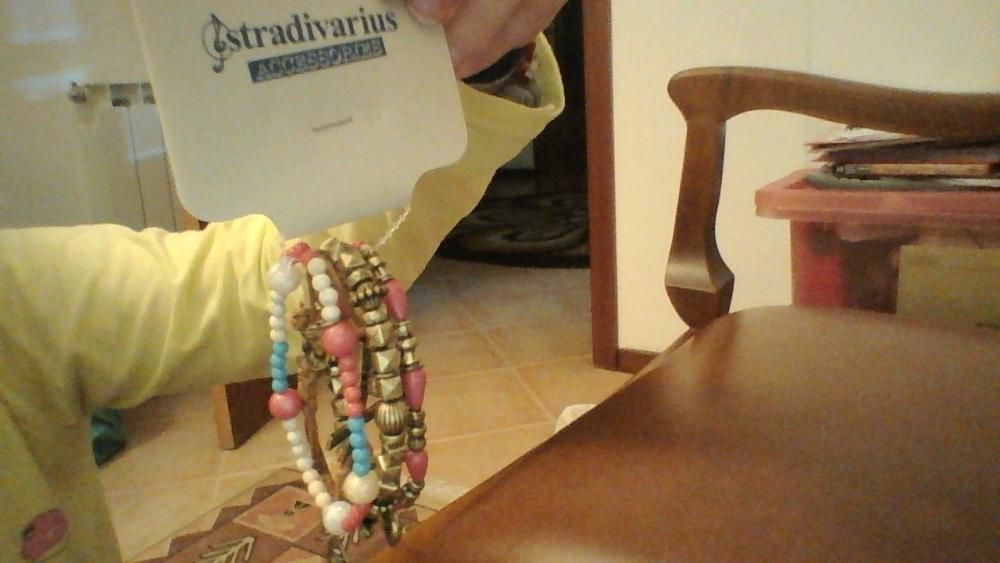 Pulseiras Stradivarius