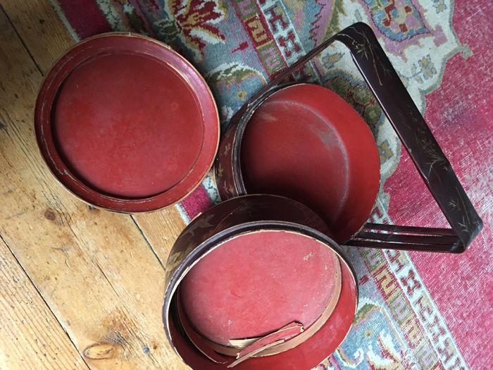 Caixa chinesa antiga