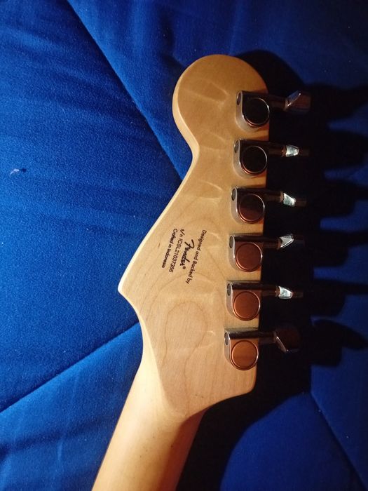 Guitarra Fender Stratocaster