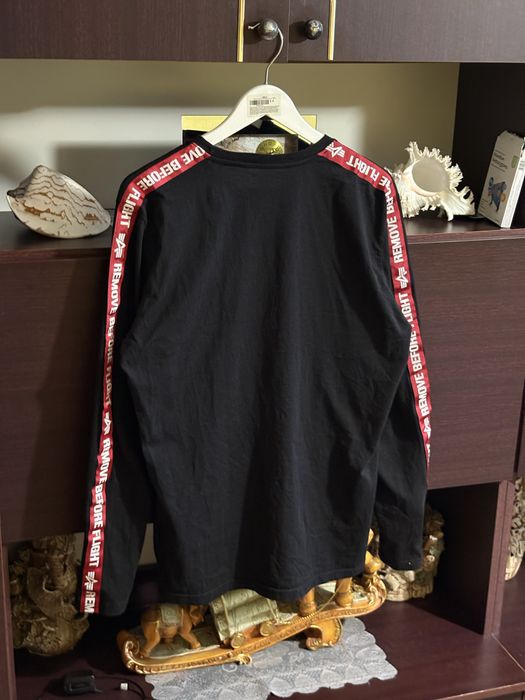 Лонгслів Alpha Industries Remove Before Flight чорний, по факту L (бірка XL)