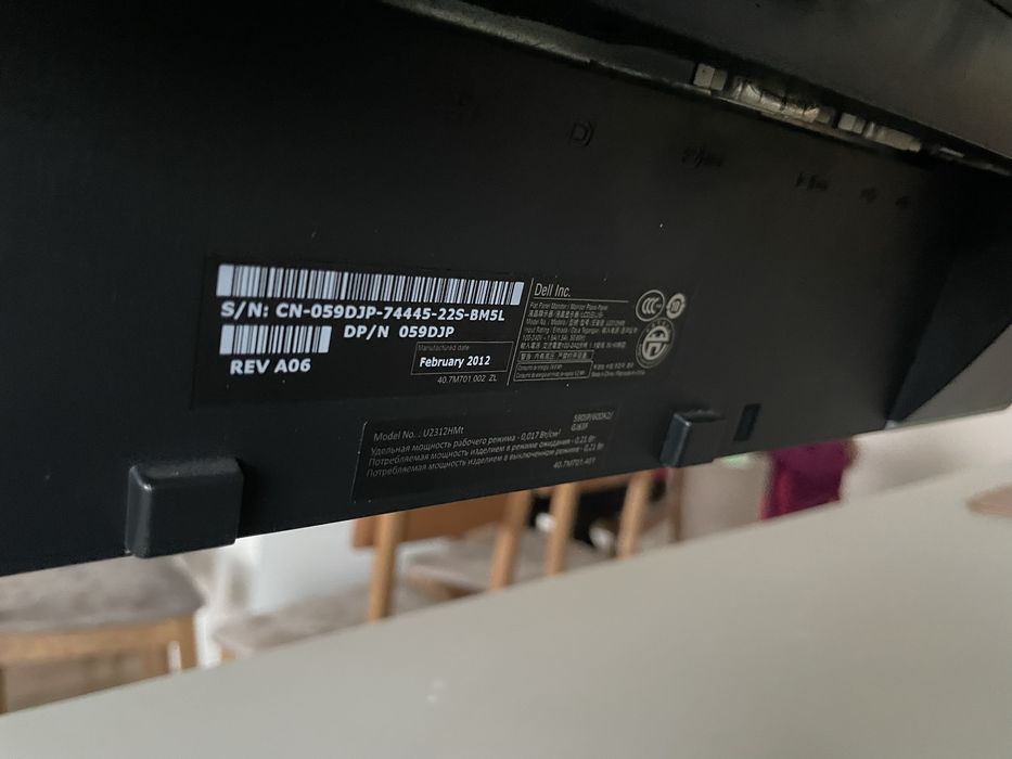 Monitor Dell UltraSharp 23” IPS Full HD (U2312HM)