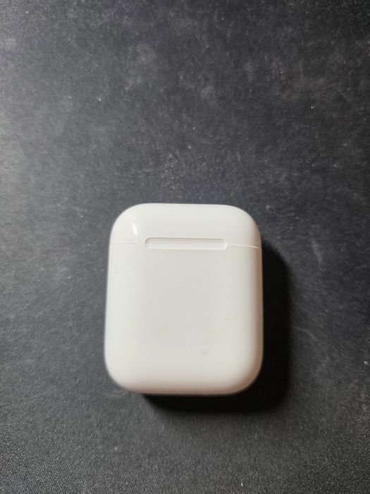 Apple AirPods 2 (Original) — Хорошее состояние