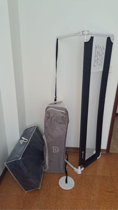 Cama de viagem, cadeira/espreguiçadeira, barra protetora de cama