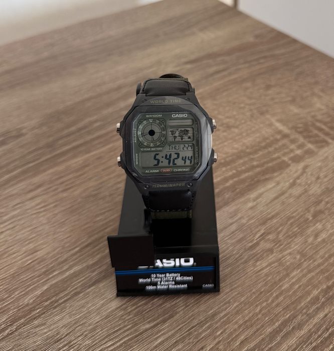 Годинник тактичний Casio AE-1200WHUB-3A новий оригінал в коробці