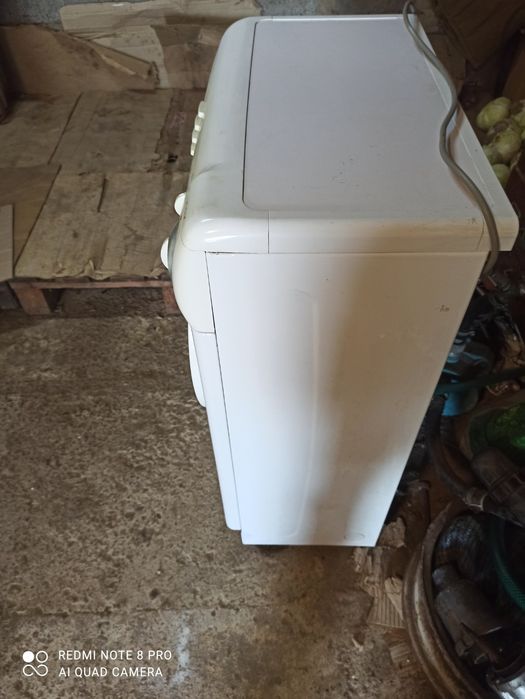 Продам стиральную машину candy