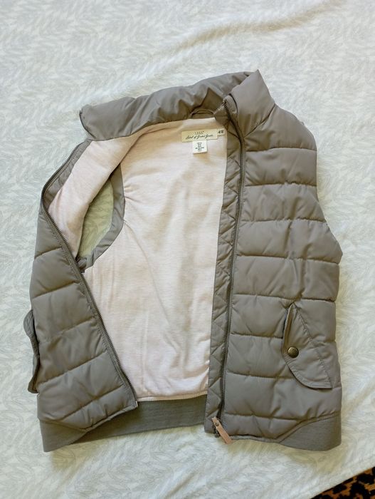 Женская жилетка  H&M
Жилетка