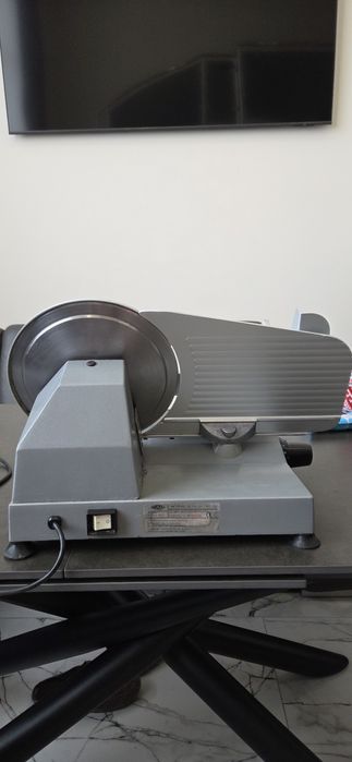 Професійний слайсер