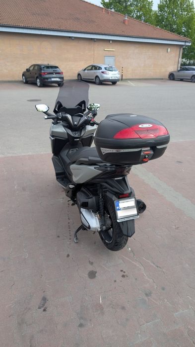 Honda Forza 350/125 2022 (kat B)