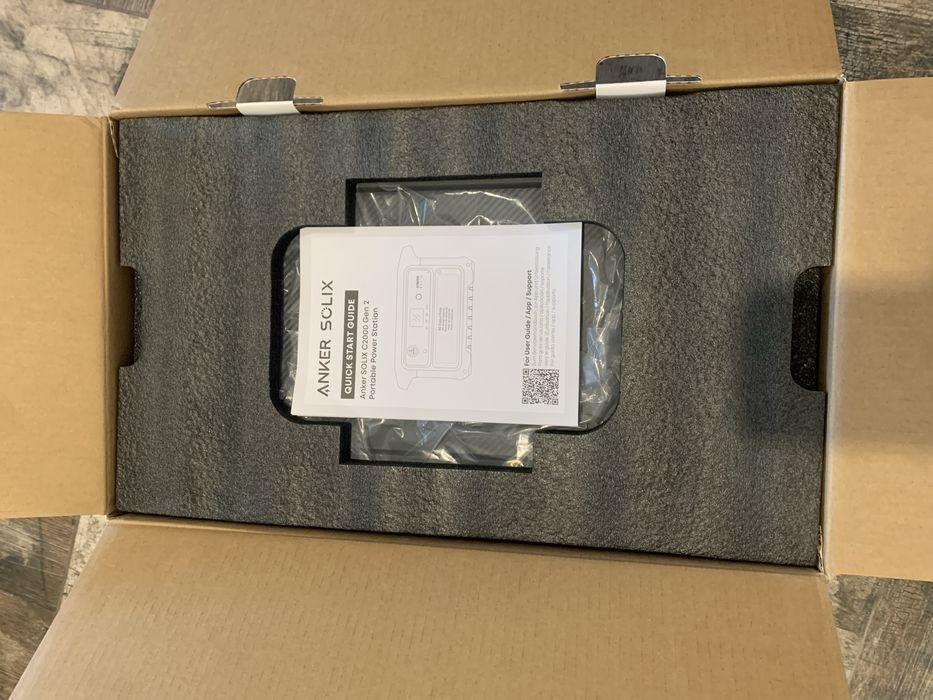 Продам нову  зарядну станцію Anker Solix C2000 Gen2
