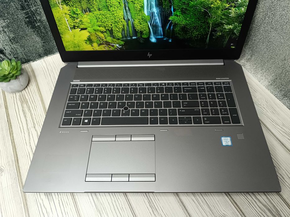 Ноутбук HP Zbook 17 G6 17.3"\i5-9400H\16 GB\SSD512\NVIDIA Quadro T1000