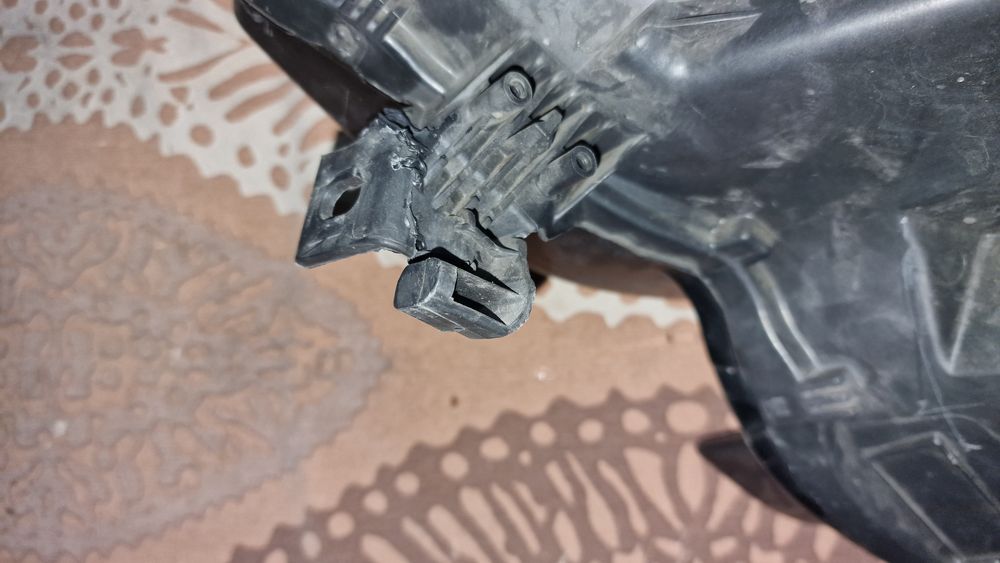 Ótica Renault Megane IV 2016 Direita