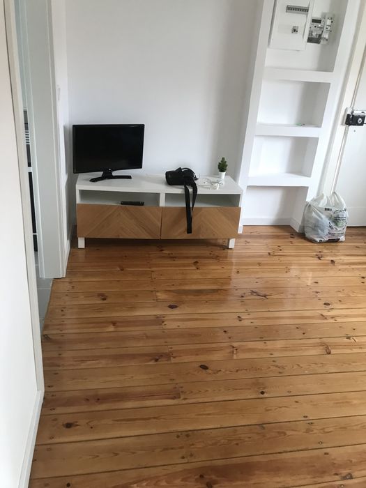 Aluga-se quarto solteiro pontinha Fevereiro