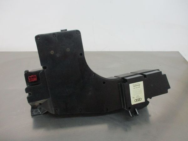 Coluna de som AUDI A6 (4B2, C5)