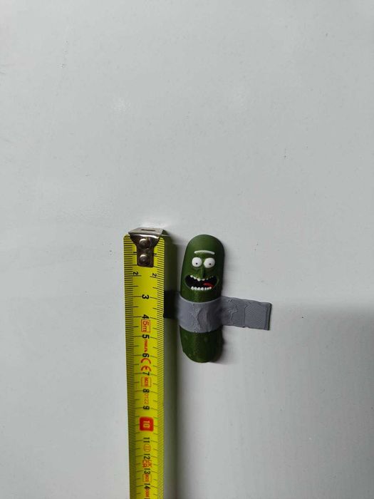 Magnes Pickle Rick – Rick i Morty | druk 3D | prezent dla fana