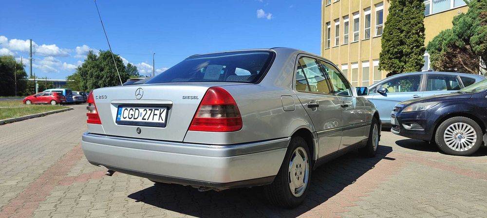 Mercedes c250 1995 2.5 diesel