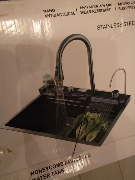 Banca inox com misturadora
