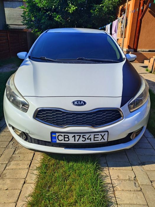 Kia Ceed JD 2012рік 1.6-Газ/Бензин (Офіційне авто)  Не пригонка