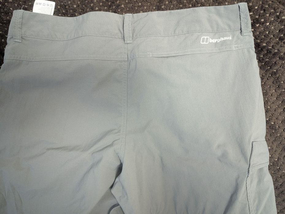 Штани Berghaus в гарному стані