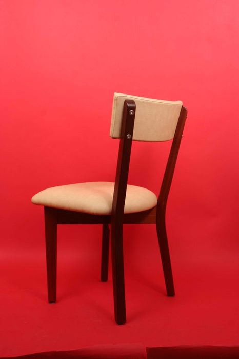 Mesa pequena 70 x 70 maciça