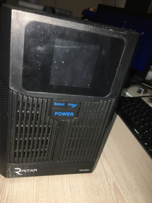 ДБЖ Ritar RTSW-1500 LCD 1050 Вт (не працює)