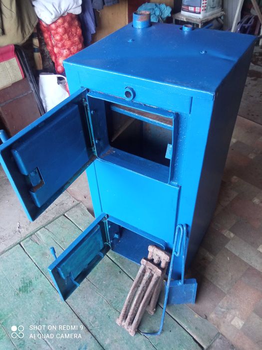 Твердопаливний котел