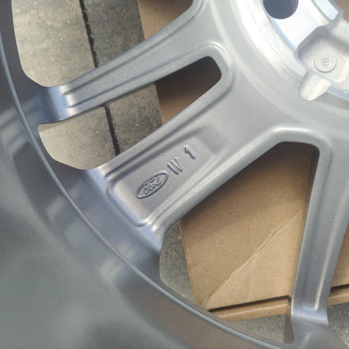 Felga aluminiowa Ford OE FOCUS MK4 MONDEO MK5 6.5" x 16" 5x108 ET 50