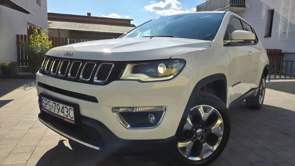 Jeep Compass AAC wentylacja foteli skóra eletryka beats audio el. Klapa