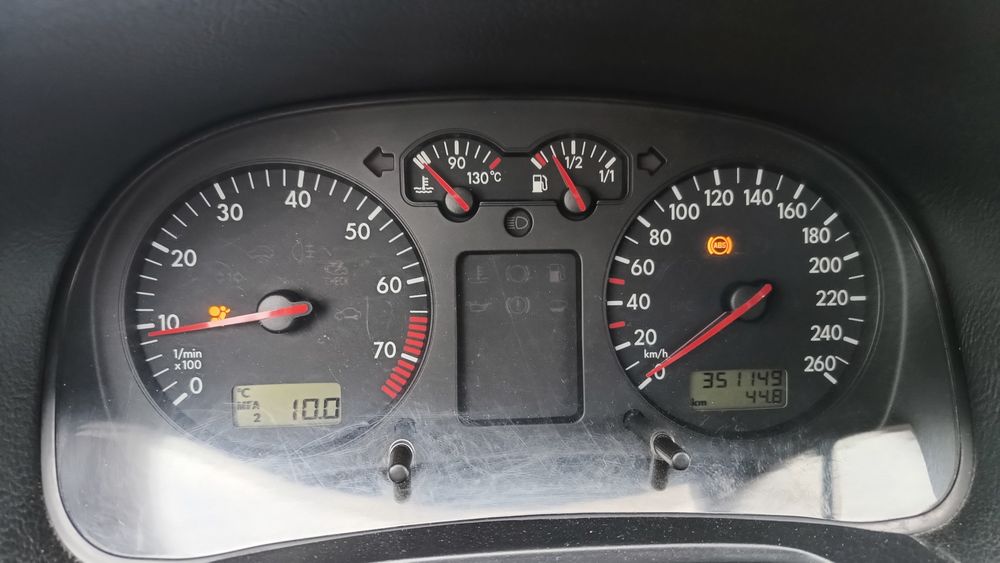 Volkswagen Golf IV 1.6 газ бенз