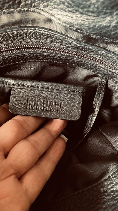 Mala Michael kors em pele
