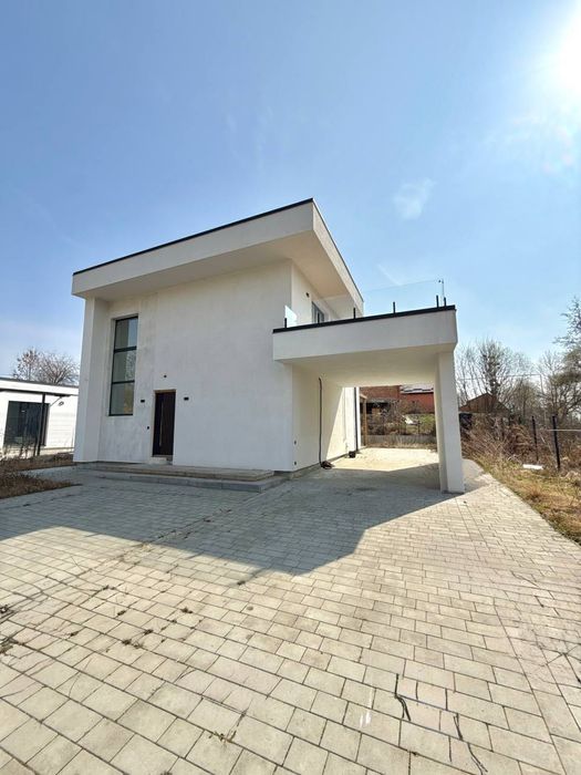 Продаж будинку з ремонтом в Басівці.