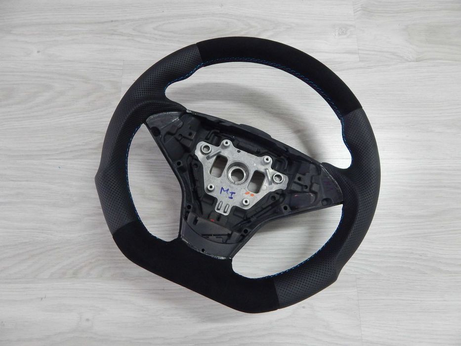BMW E60 E61 E63 - kierownica Sport M-Pakiet Alcantara palona przycisk