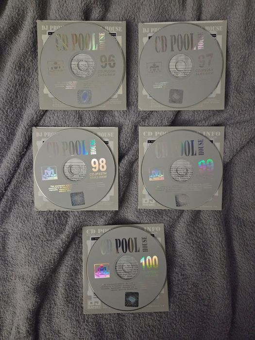 CD Pool House 91 - 100