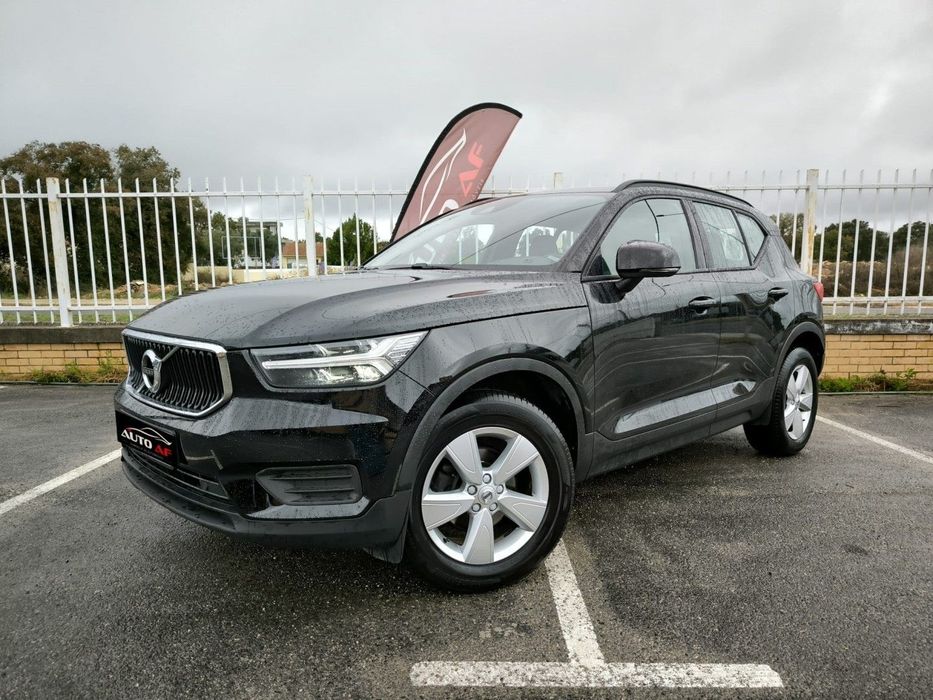 Volvo XC 40 1.5 T2 Momentum Core