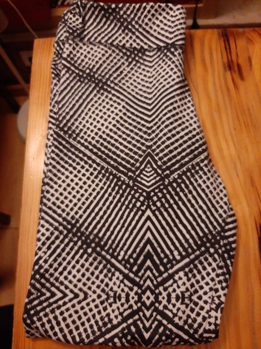 Casaco comprido ZARA+Blusas+calças Adidas