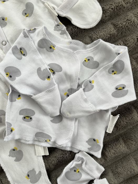 Боді та повзунки для немовлят 56р.