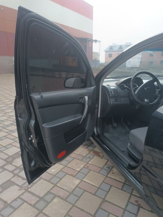 Продам Авто Chevrole Aveo 1.5 бензин