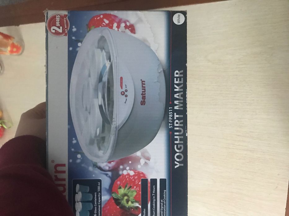 Йогуртниця Saturn