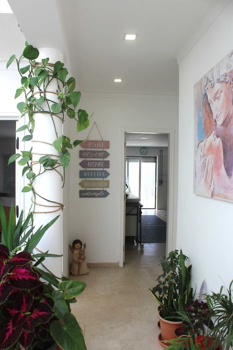 MORADIA T3+1 COM GARAGEM, Jardim E Churrasqueira | Carvoeira – Torres Vedras