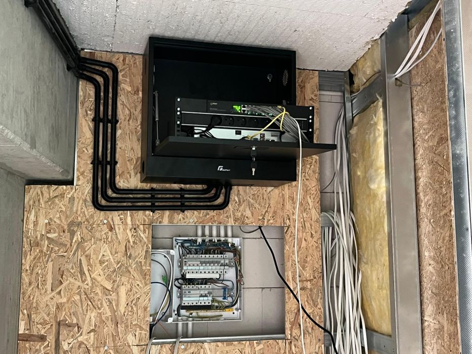 Montaż kamer, system bezprzewodowe, IP HD, 4K