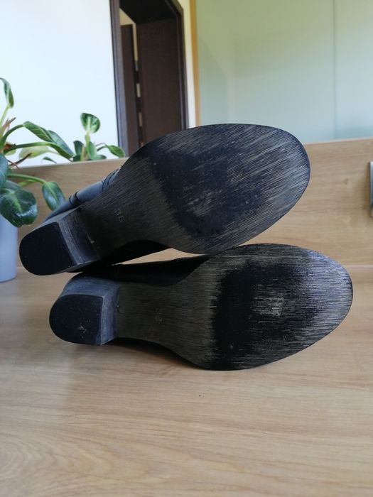 Buty kozaki czarne damskie 38 ocieplane