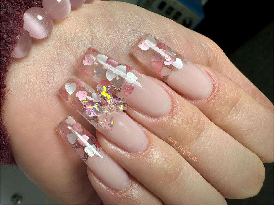 Манікюр в місті Черкаси (р-н Літак)