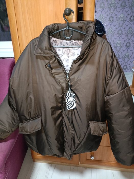 Нова жіноча куртка 56-58