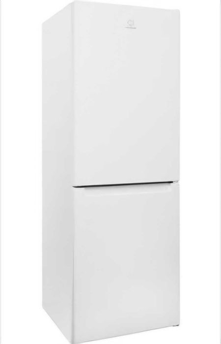 Frigorífico combinado Indesit  LR7 S2 W em muito bom estado