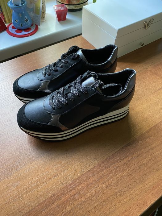 Туфлі в спортивному стилі