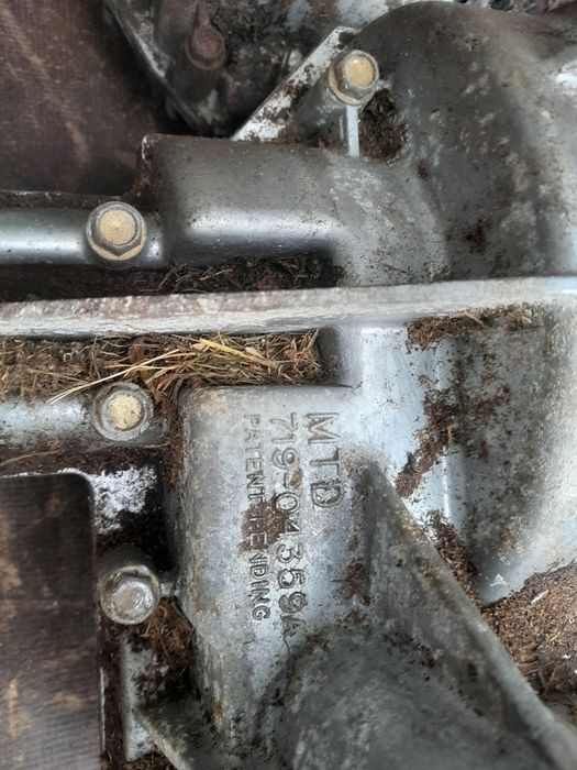 Mtd skrzynia 719- 04358 yard man gutbrod traktorek kosiarka uszkodzone