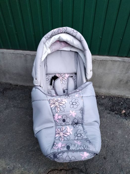 Продам дитячу коляску