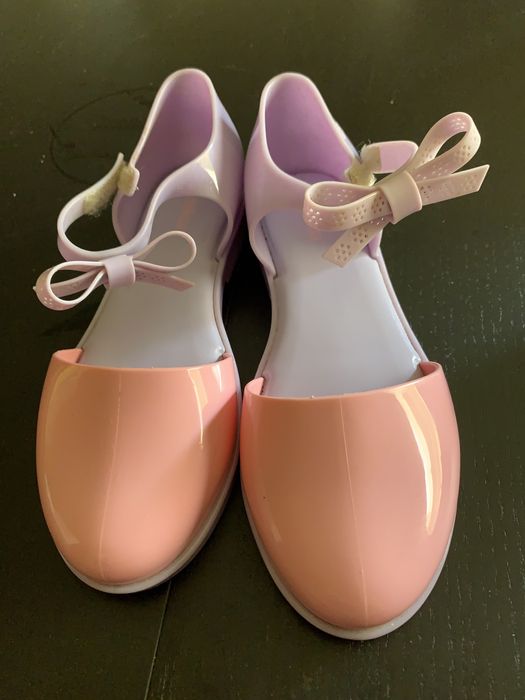 Melissa tam 35 EUR NOVA